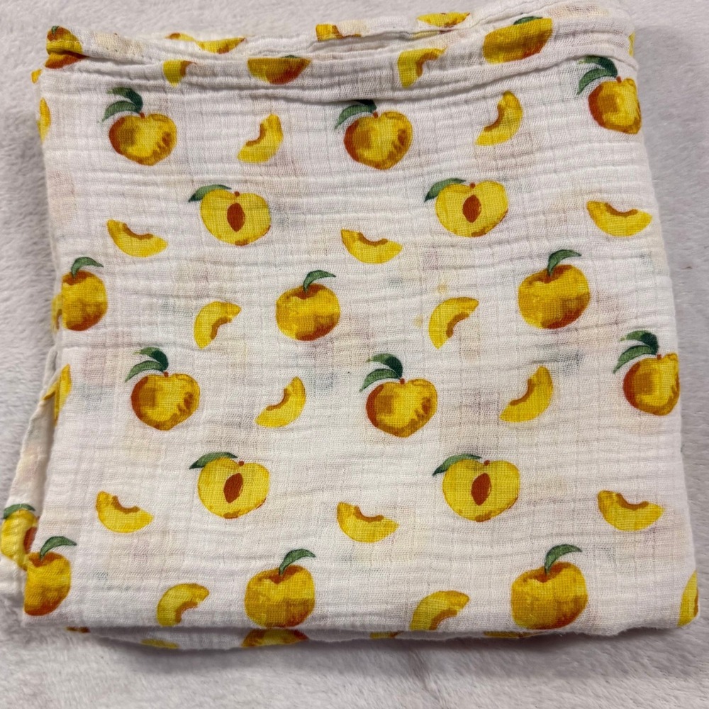 Bebe au Lait OS Yellow Peach Fruit 100% Cotton Muslin Swaddle Baby Blanket Cozy - Picture 2 of 7